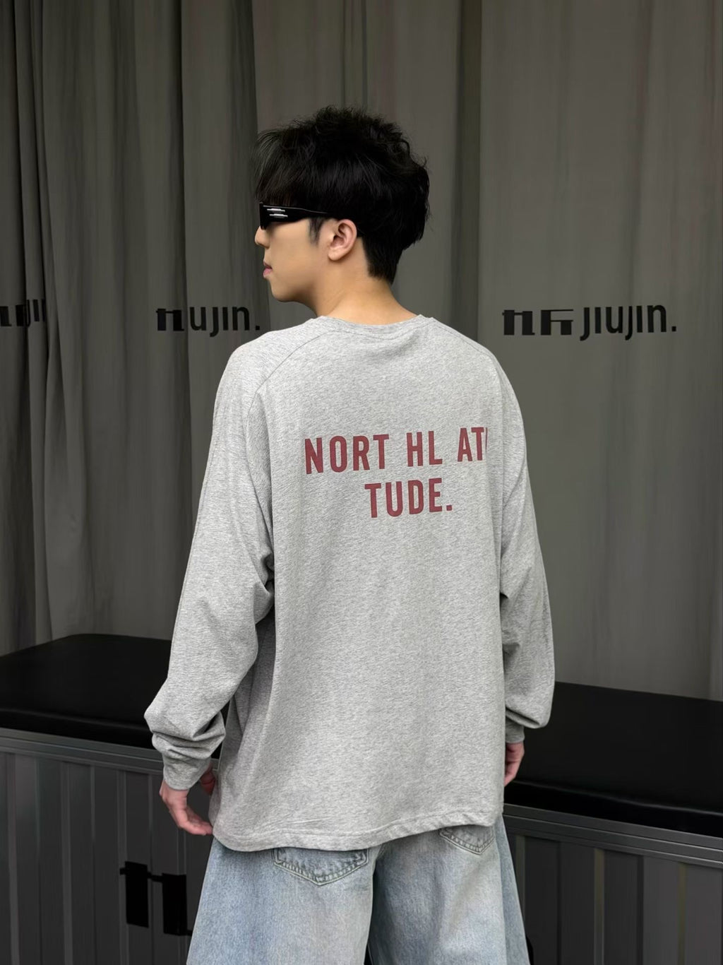 N43011 ﾊﾞｯｸﾛｺﾞﾛﾝｸﾞTｼｬﾂ